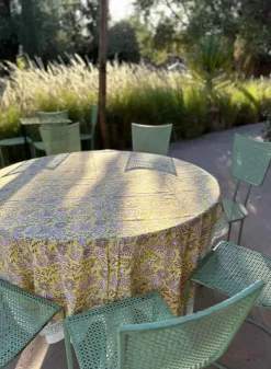 Bordsduk, Indian Summer Easter 150×350 cm – Chamois