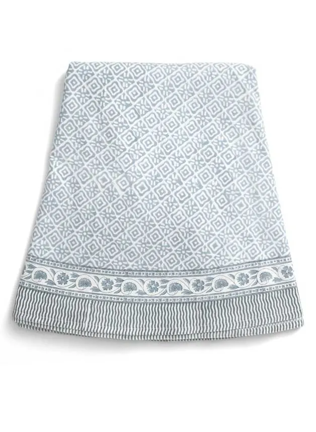 Bordsduk Simmi Dusty Blue Rund ø160 cm – Chamois