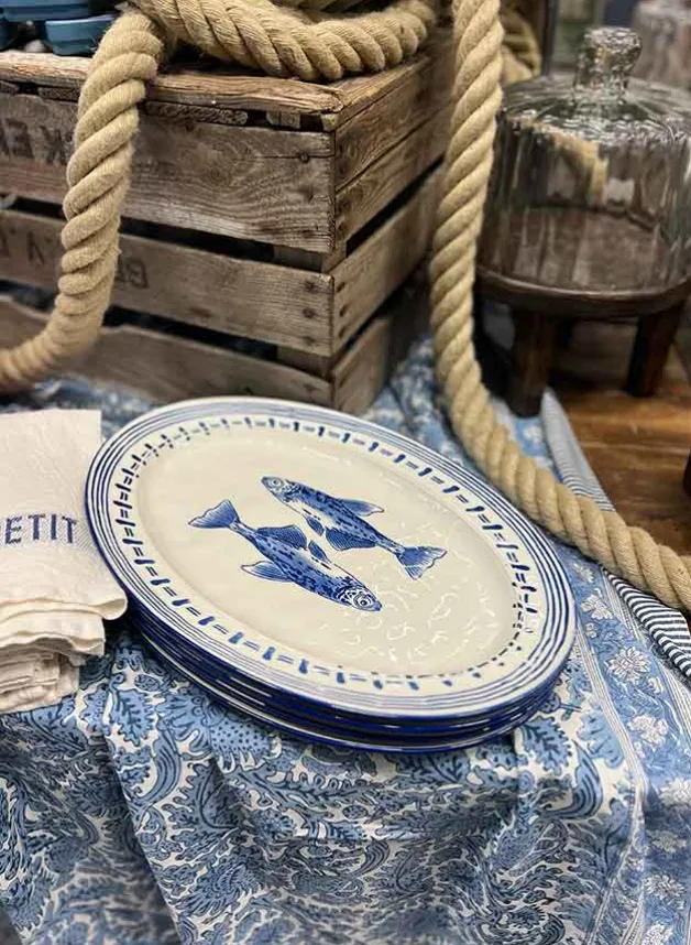 Ovalt Serveringsfat med Fiskar 38×26 cm